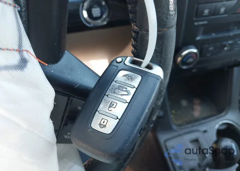 2013 Kia Sorento Ex V6 z USA, uszkodzony, nr VIN 5XYKUDA20DG411967